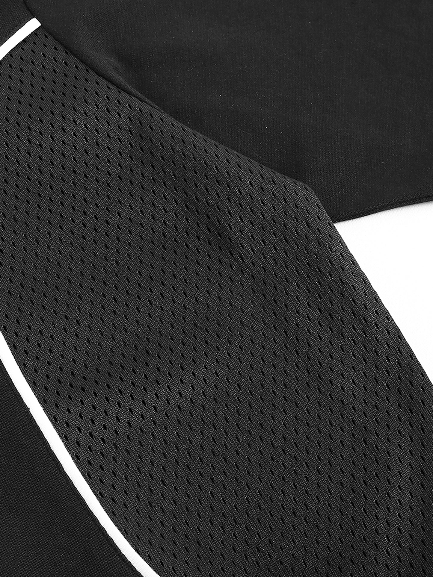 Lumière Du LevantContrast Piped Panel T-Shirt